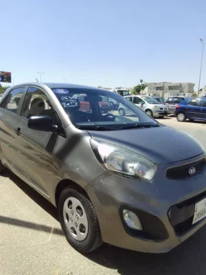 Used Kia Morning in Tripoli