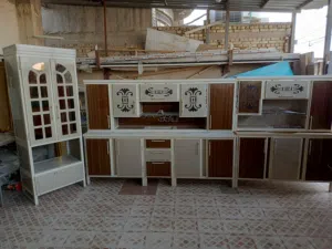 كاونتر كامل 5 قطع هذا تفصال مبطن وجهين لباب بوري صيني ثقيل وليس يراني خفيف مستعمل قليل