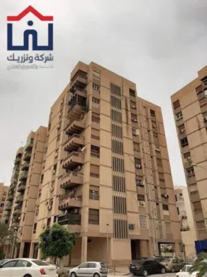 شقه للبيع دهماني