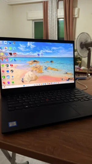 لابتوب لينوفو thinkpad X1 CARBON للبيع بحالة ممتازة