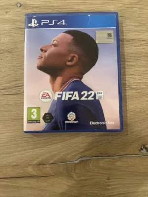 EA SPORTS FIFA 22