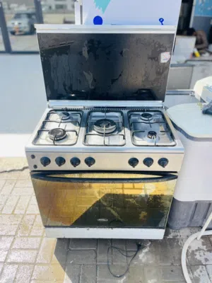Oven For sale urgent فرن للبیع