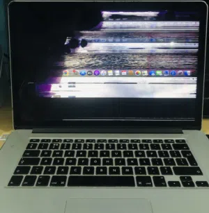 ماكبوك برو 2012