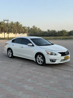Used Nissan Altima in Al Batinah