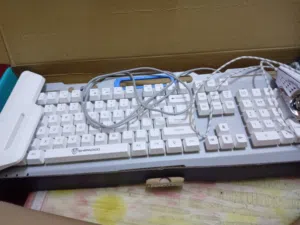 ماوس كيبورد مع ماوس باد