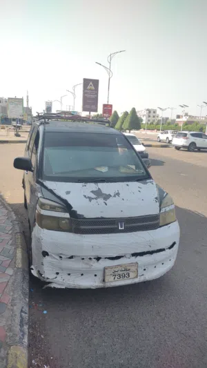 Used Toyota Voxy in Aden