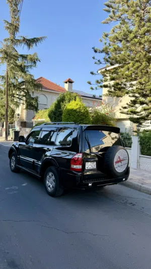 Used Mitsubishi Pajero in Amman