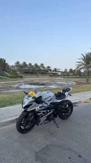 للبيع سزوكي GSXR-1000 موديل 2025