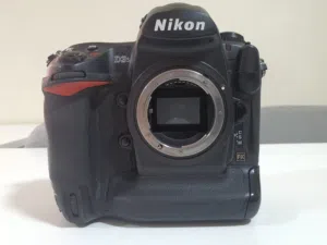 Nikon D3s Professional flagship camera Purchase Date JUL.2010