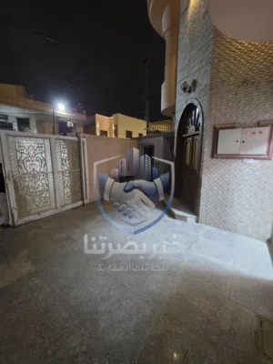 بيت طابقين للإيجار في الجزائر-حي عمان