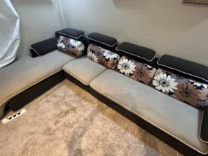 كنبه بزاوية حرف L للبيع – نظيف جدًا بحالة جيد جيداً