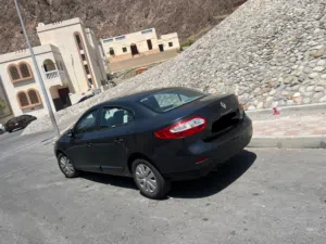 2015 Renault Fluence Hatchback Nardo Grey - Fully Repainted, Korean Specs, Fully Equipped