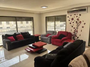 شقة مفروشة دير غبار ايجار شهري قرب سوبر ماركت زيت وزعتر
