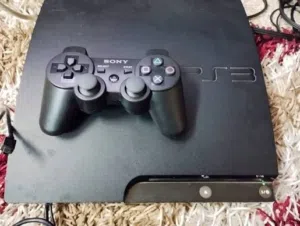 اعلان رقم (10)  لجهاز (Sony ps3) استخدام شخصي .