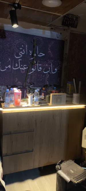 ركن قهوة أو كورنر للبيع السعر 350 قفل