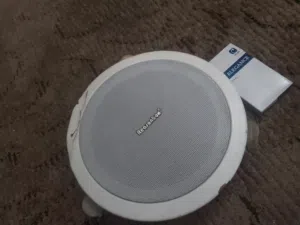 سماعه سقف او تركب وين ما بدك