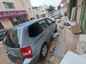 كيا كرنفال 2011