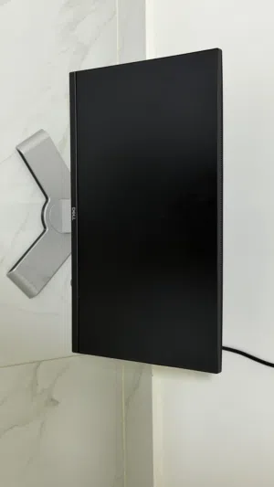 24 Dell monitors for sale in Al Batinah