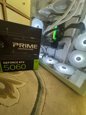 Gaming PC - RTX 5060 / i5 12th / White/Black Build