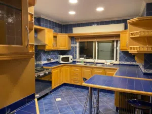 170 m2 3 Bedrooms Apartments for Sale in Amman Shmaisani