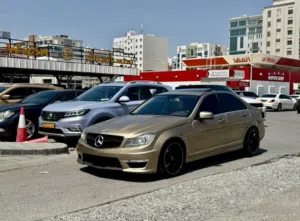 Mercedes C300 AMG Package 2010 W204 صيانة كاملة حالة ممتازة
