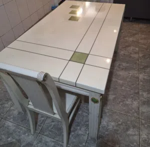 طاولة طعام + 6 كراسي  مستعمل