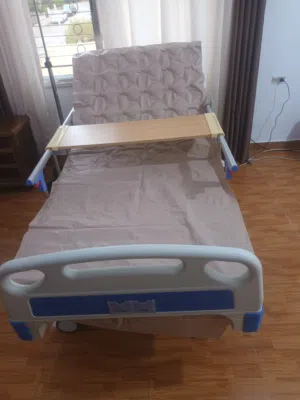 تخت طبي كهربائي للبيع ب 350 دينار
