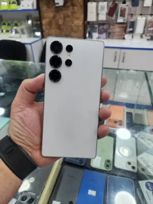 Samsung S25 ultra 1TB بحالة الجديد بسعر مميز جدا