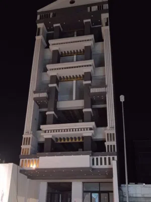 عماره سكنيه فخمه للبيع شوف الوصف