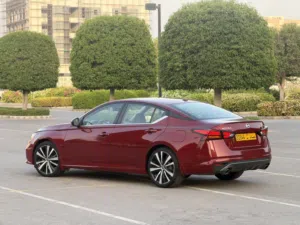 Used Nissan Altima in Muscat