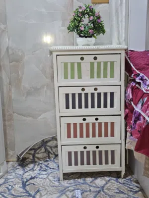 مجرات جنب السرير  قطعتين نضاف