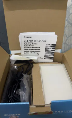 للبيع طابعة صور كانون SELPHY CP740 -