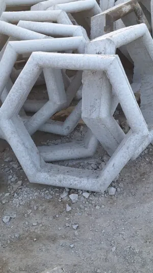 حجر رصيف معشق وبلادوره وارضيات كبس الي