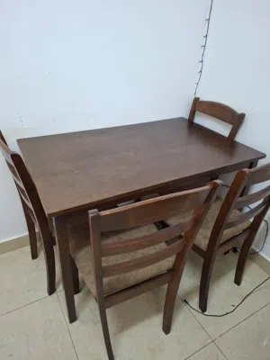 Dining table for sale