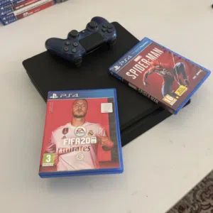 بيع بلايستيشن 4 (الوصف معم!!!) selling ps4 (read the description!!!)