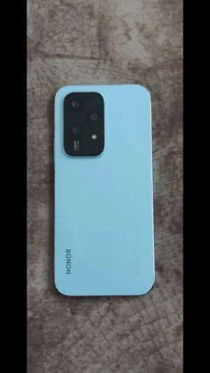 هونور 200 لايت 5G - 256 جيجا، 8 جيجا رام، بحالة ممتازة // HONOR 200 Lite 5G – 8GB RAM, 256GB Storage