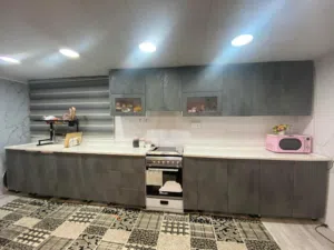 كاونتر HDF مستخدم نظيف للبيع