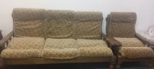 طقم كنب 10 مقاعد خشب ممتاز تقيل حجم الكتب كبير