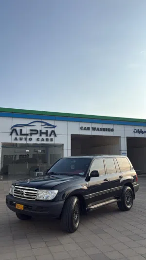Used Toyota Land Cruiser in Al Sharqiya