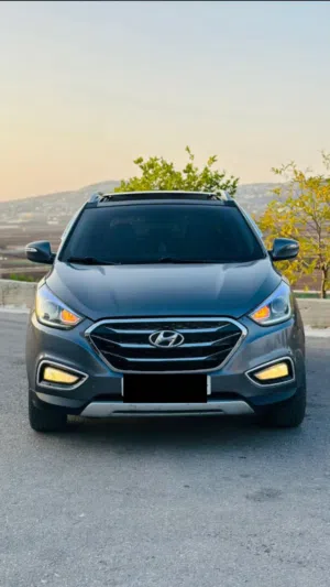 هيونداي توسان 2010 للبيع الدفع كاش