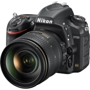 للبيع نيكون D750