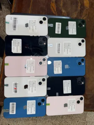 Apple iPhone 13 128 GB in Giza