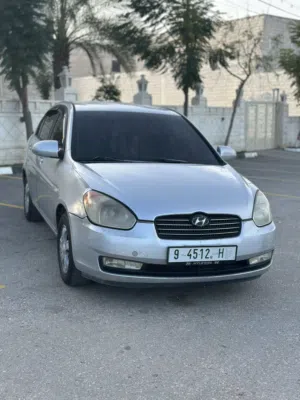 هونداي-فيرنا-2007