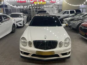 للبيع مرسيدس E500