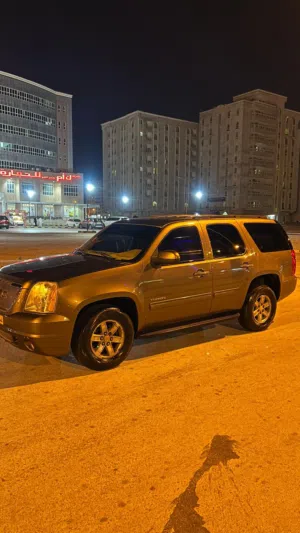 Used GMC Yukon in Dhofar