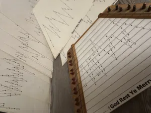 ميوزيك ميكر" كلاسيكية - قطعة فنية للعزف والديكور الراقٍ