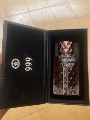 عطر رجالي ونسائي