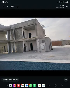 ‏٥ غرف نوم ‏.‏ ٤ حمّامات ‏.‏ 160 م٢‏4