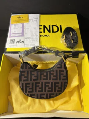 Fendi Fendigraphy shoulder bag in brown and black FF-motif