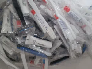 Dental and shaving kits luxrorios